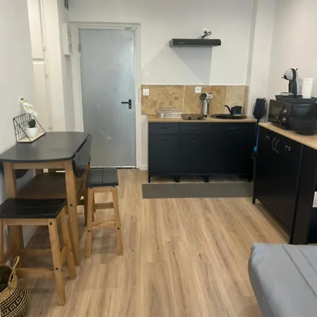 Location T2 * Fréjus